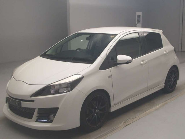 TOYOTA VITZ RS GS